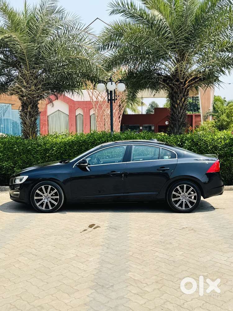 Volvo S60 D5 Inscription, 2016, Diesel
