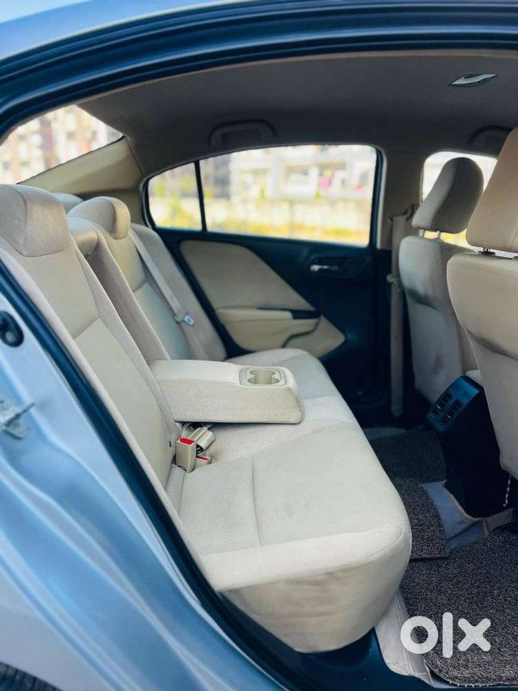 Honda City I-vtec Sv, 2018, Petrol