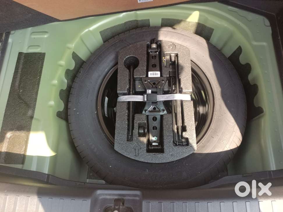 Skoda Kylaq Signature At, 2025, Petrol