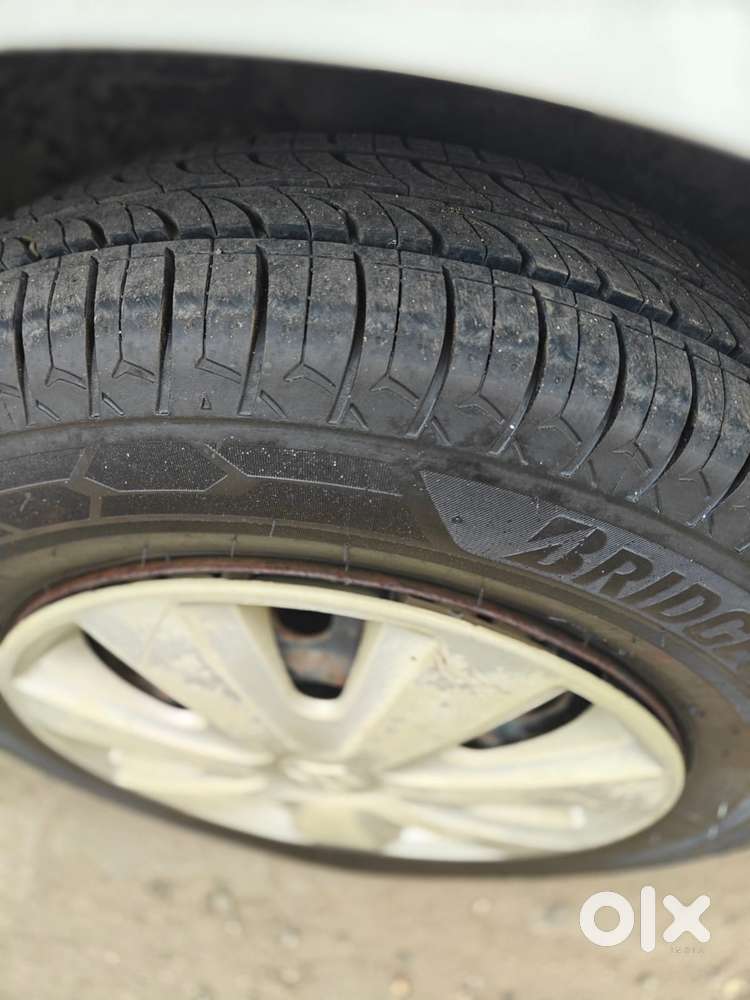 Maruti Suzuki Swift Dzire Vxi Optional, 2010, Petrol