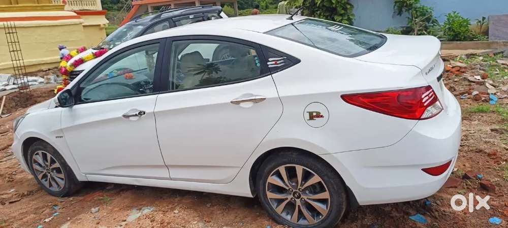 Hyundai Verna 1.6 S 2013