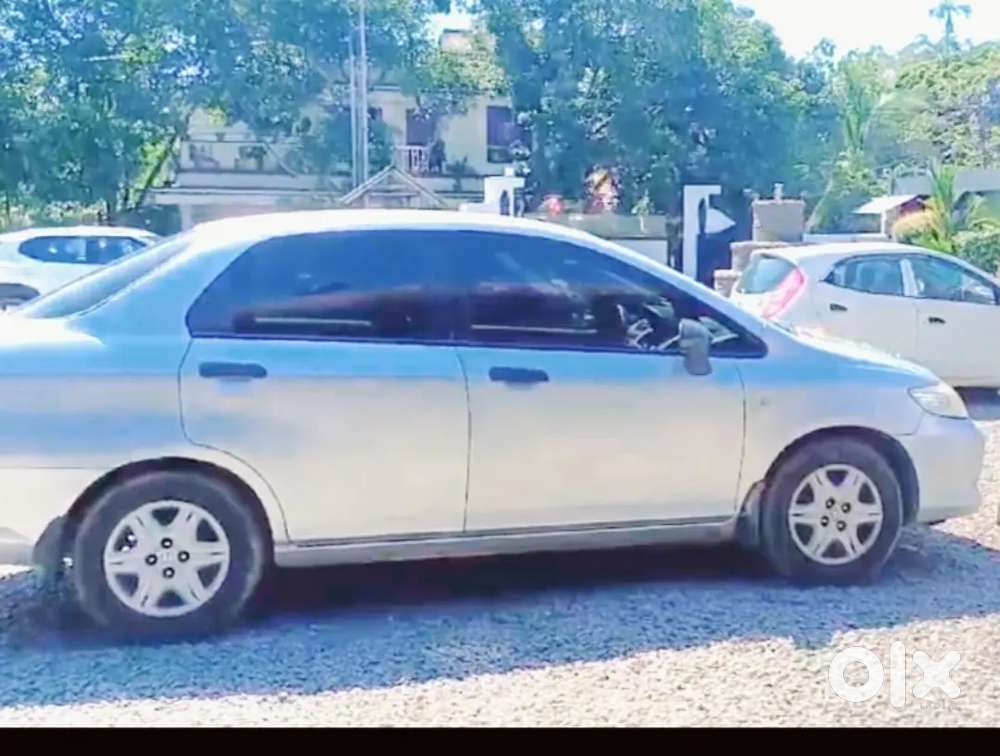 Honda City Zx 2006 Petrol Well Maintained