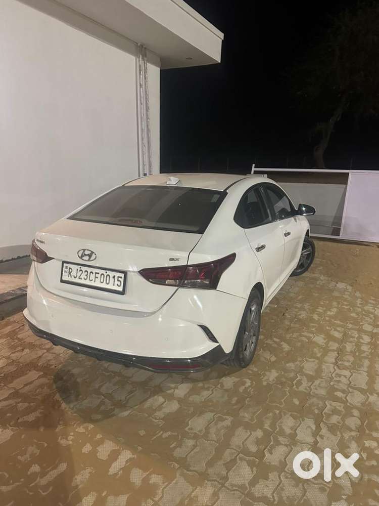 Hyundai Verna 2023 Diesel Well Maintained