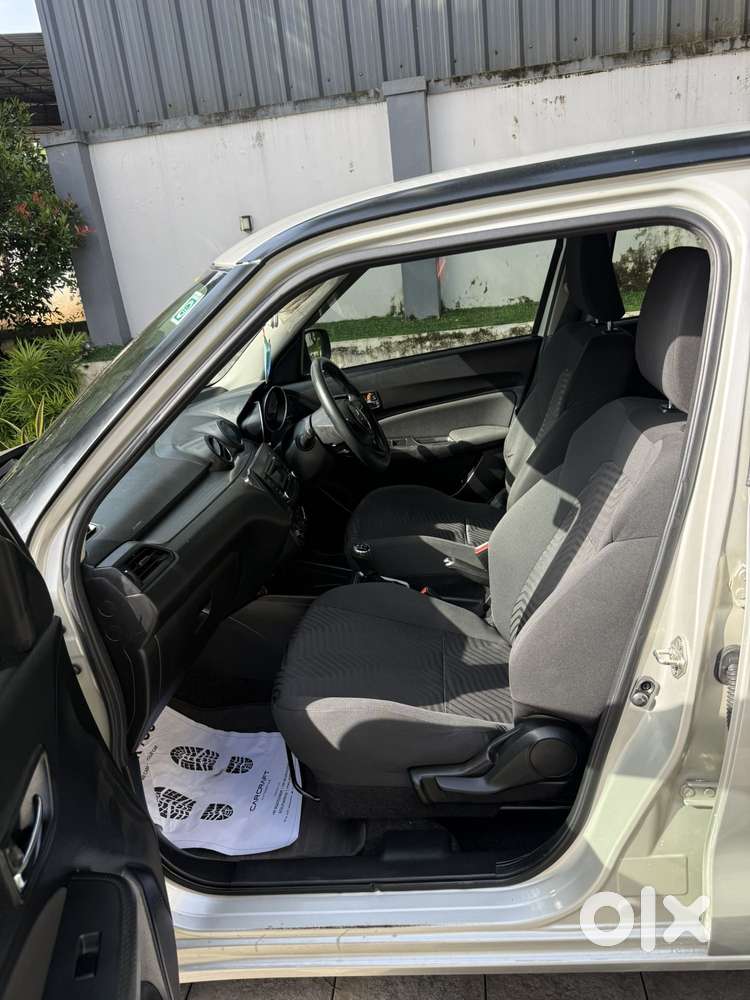 Maruti Suzuki Swift Vxi, 2018, Petrol
