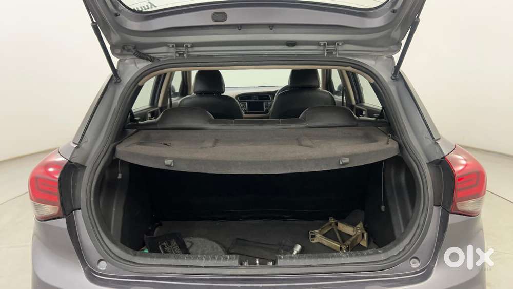 Hyundai Elite I20 Sportz Plus, 2019, Petrol