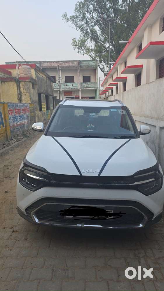 Kia Carens 2022 Luxury Plus