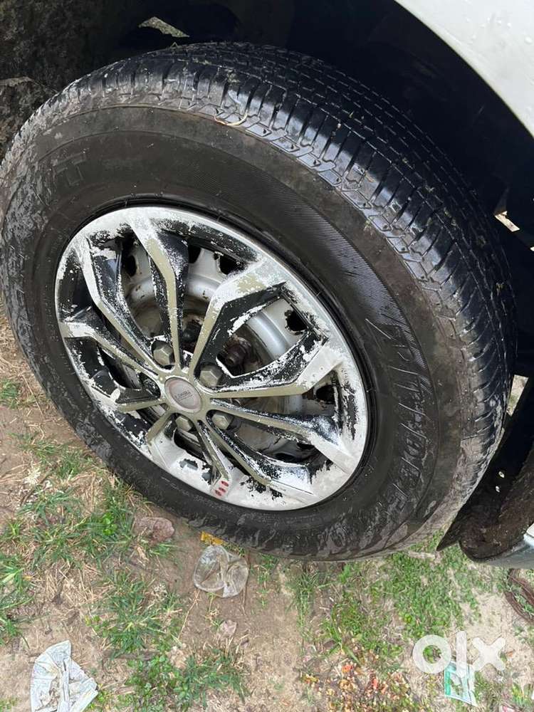 Ac ,power Steering,power Window ,centre Lock ,music System, New Tyre