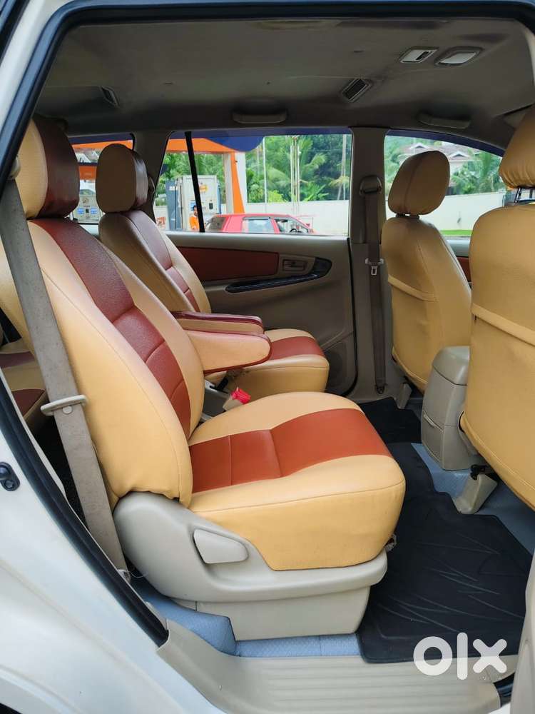 Toyota Innova 2.5 G (diesel) 7 Seater, 2014, Diesel