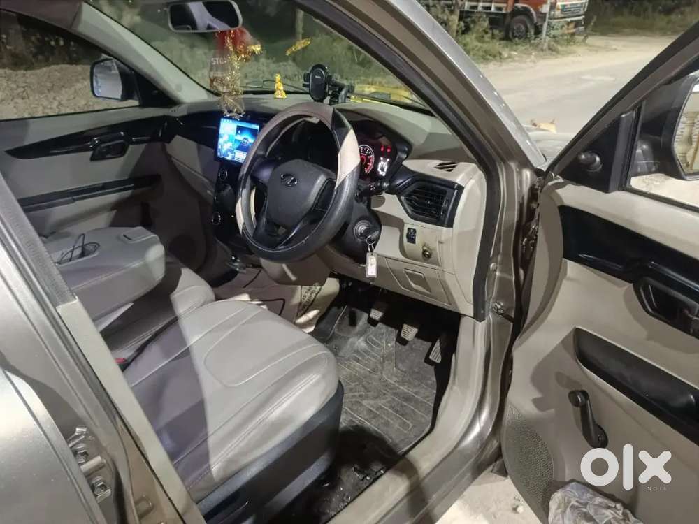 Mahindra Kuv 100 Petrol 2016