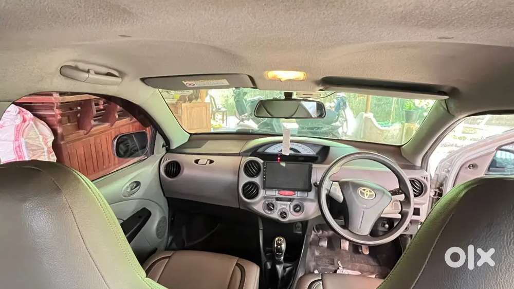 Toyota Etios Liva 2011 Petrol 141000 Km Driven