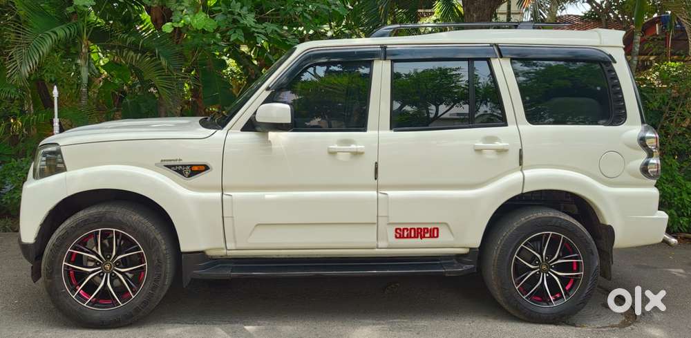 Mahindra Scorpio, 2017, Diesel