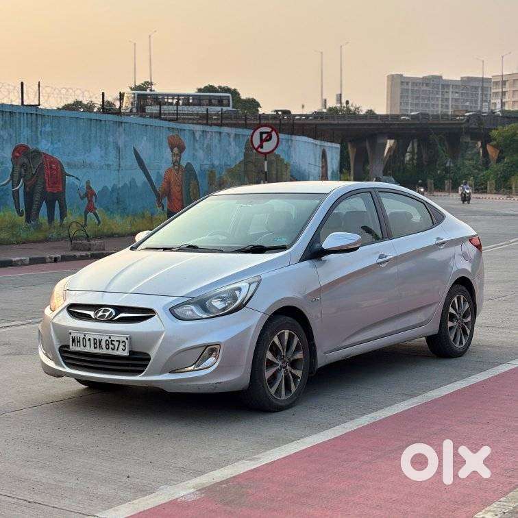 Hyundai Venue, 2014, Petrol