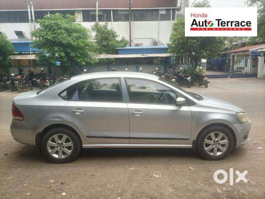 Volkswagen Vento 1.6 Highline, 2011, Petrol