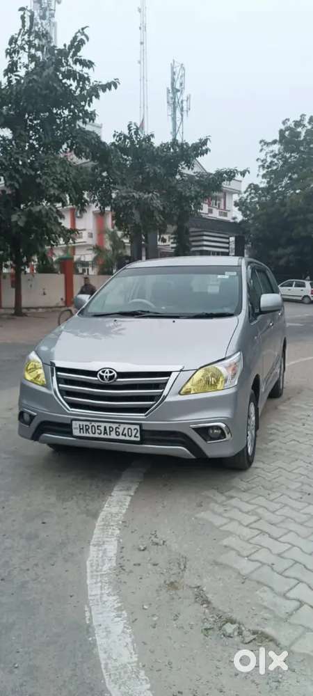 Toyota Innova 2015 Diesel Well Maintained