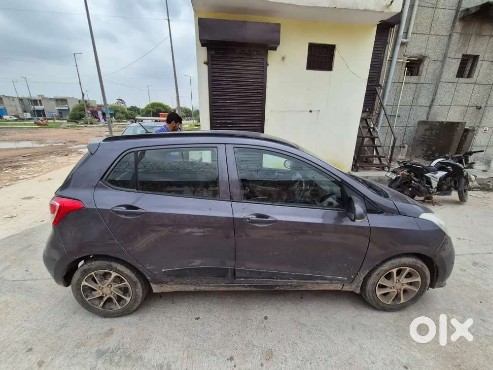Hyundai Grand I10 Sportz 2018