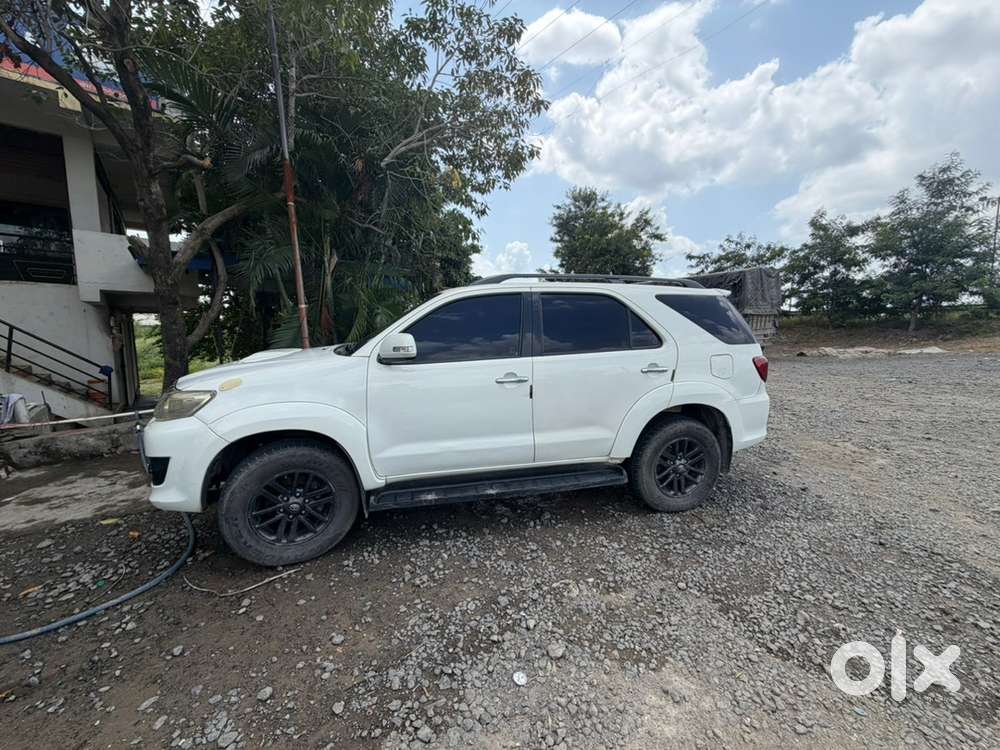 Toyota Fortuner Diesel 2015