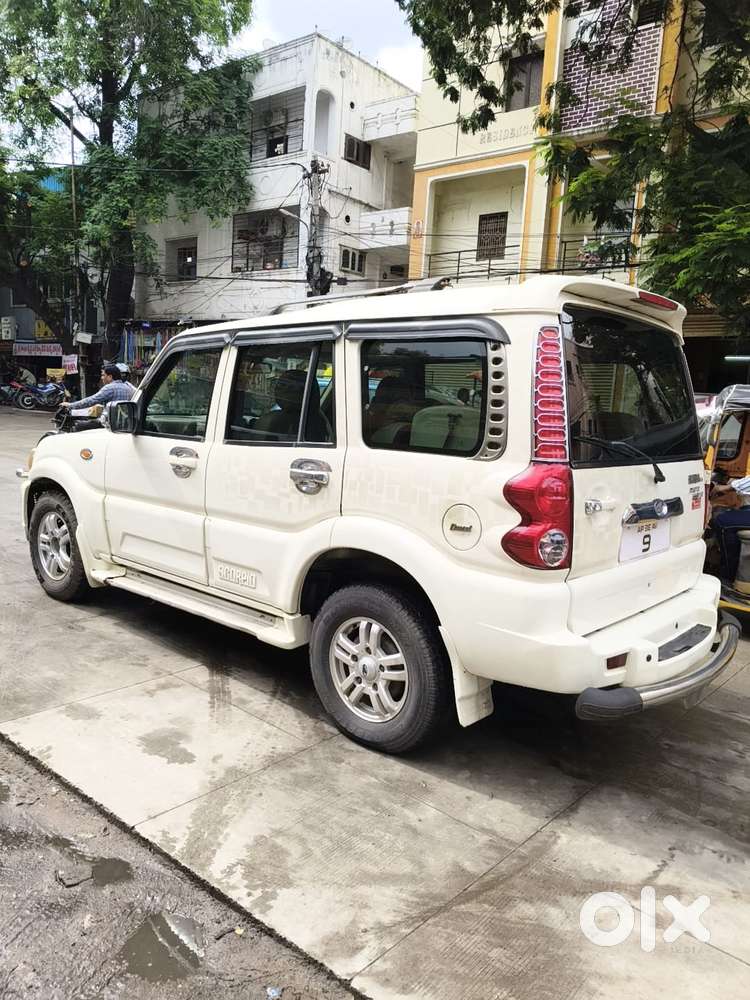 Mahindra Scorpio Vlx Airbags Bs Iii, 2013, Diesel