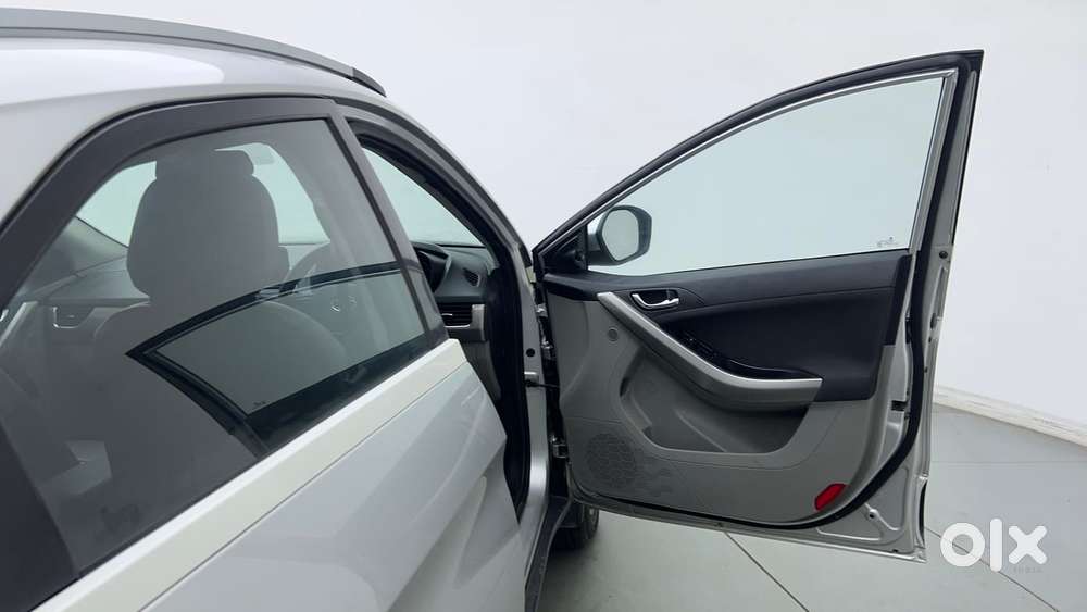 Tata Nexon 1.2 Revotron Xza Plus (l), 2019, Petrol