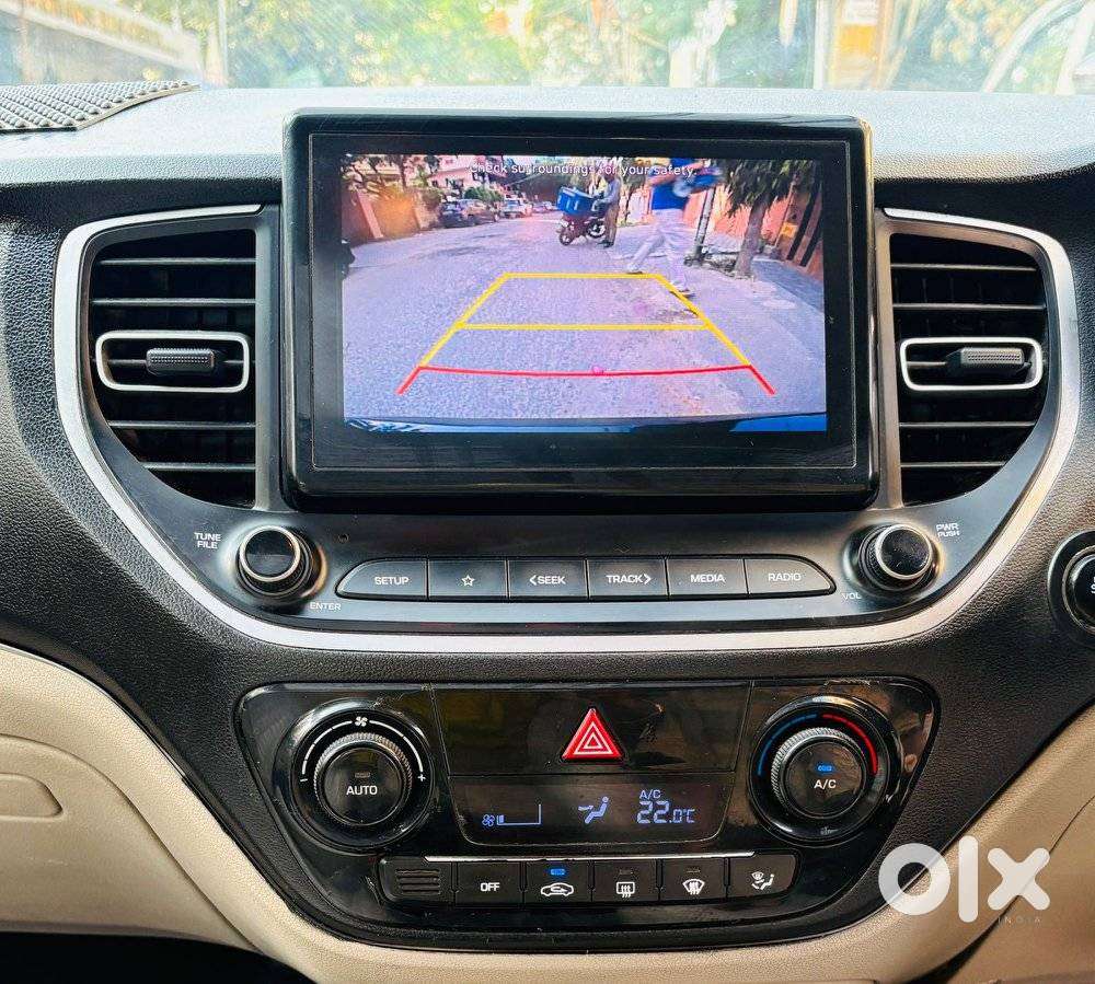 Hyundai Verna 1.5 Sx Petrol Mt, 2021, Petrol