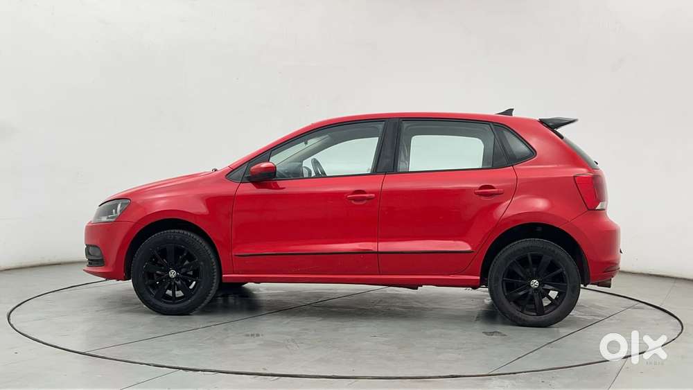 Volkswagen Polo Petrol Highline 1.2l, 2015, Petrol