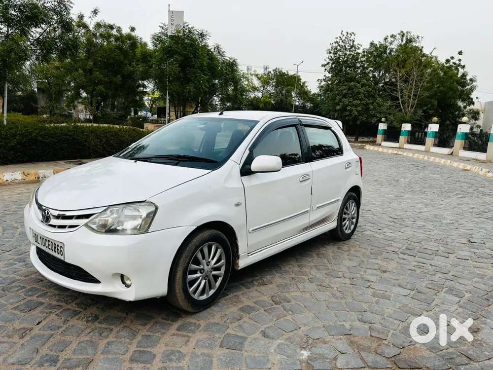 Toyota Etios 2011 Petrol 63000 Km Driven