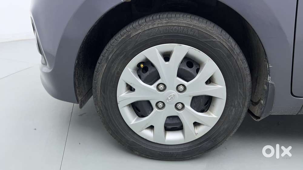 Hyundai Grand I10 1.2 Kappa Sportz, 2015, Petrol