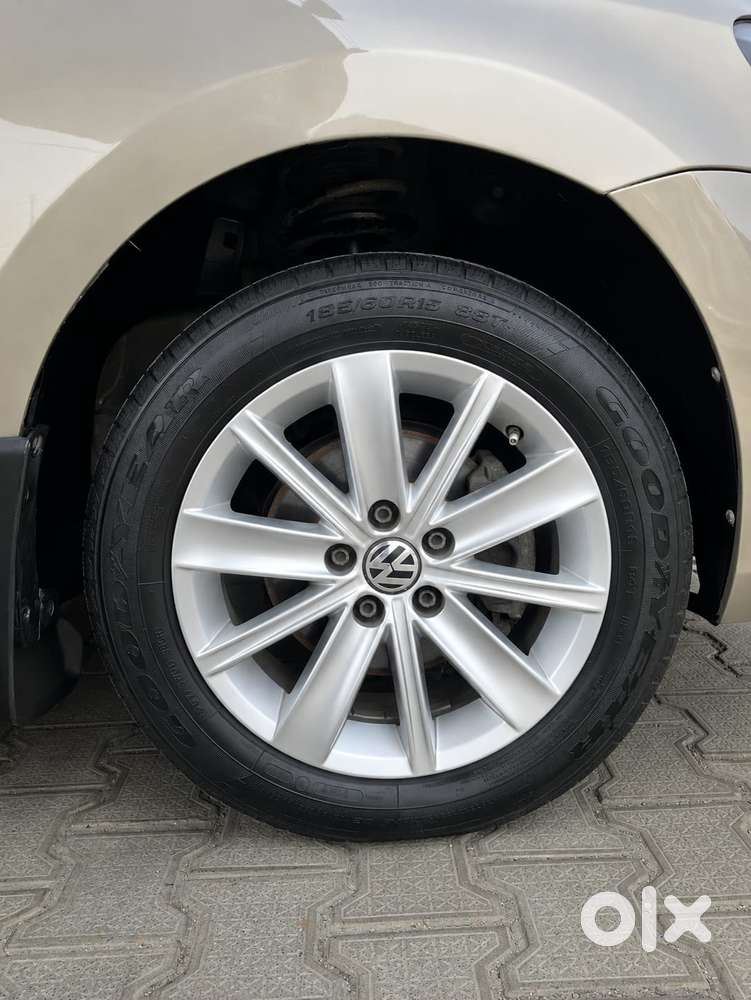 Volkswagen Vento 1.2 Tsi Highline At, 2016, Petrol