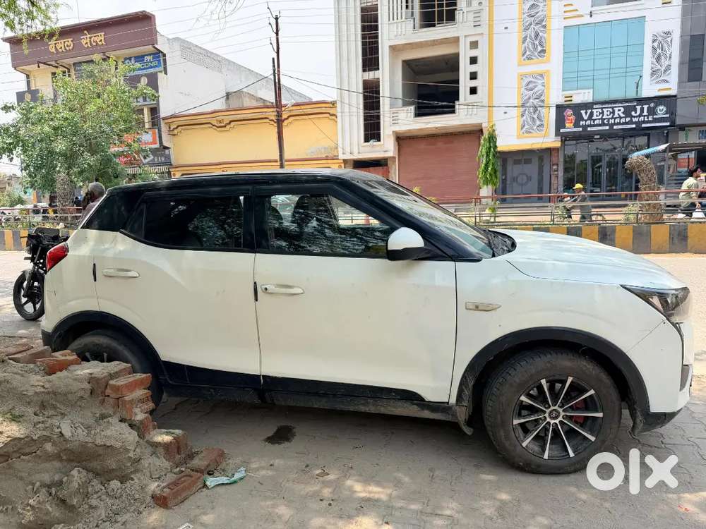 Xuv 300 W4