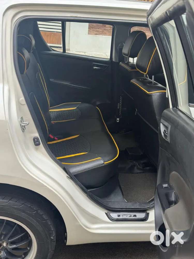 Maruti Suzuki Swift 2015