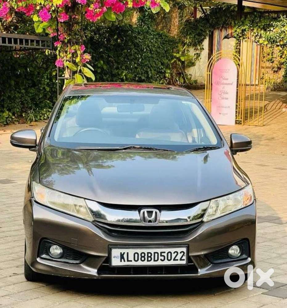 Honda City 2014 Model Sunroof
