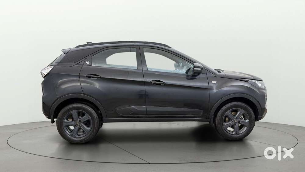 Tata Nexon 1.2 Revotron Xza Plus Luxs Red Dark Edition Amt, 2023, Pe..