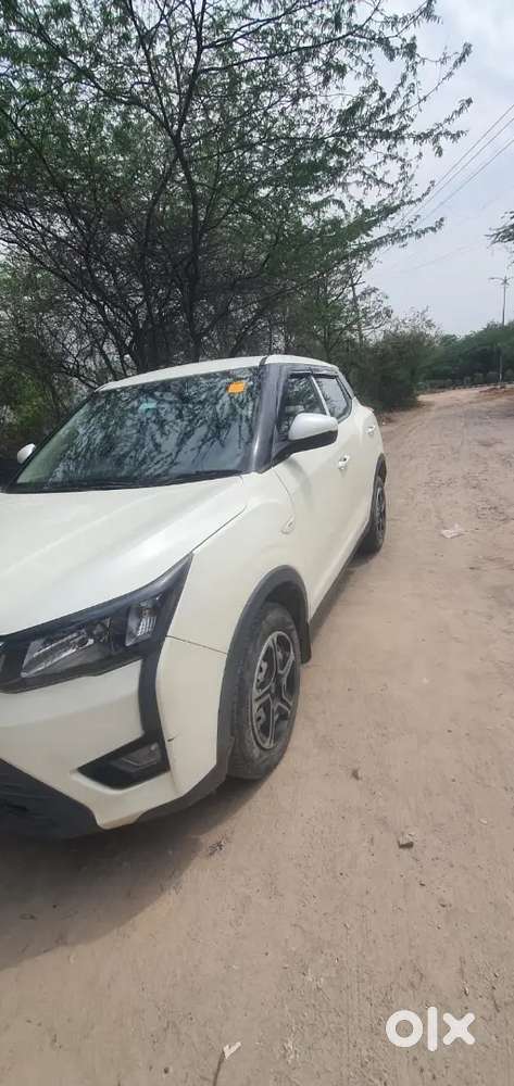 Well Maintained 1st Owner Xuv3oo Bs6 Diesel 62500kms
