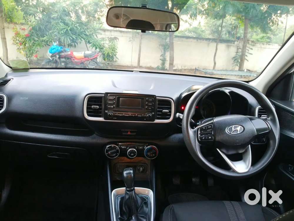Hyundai Venue S 1.2 Petrol, 2021, Petrol