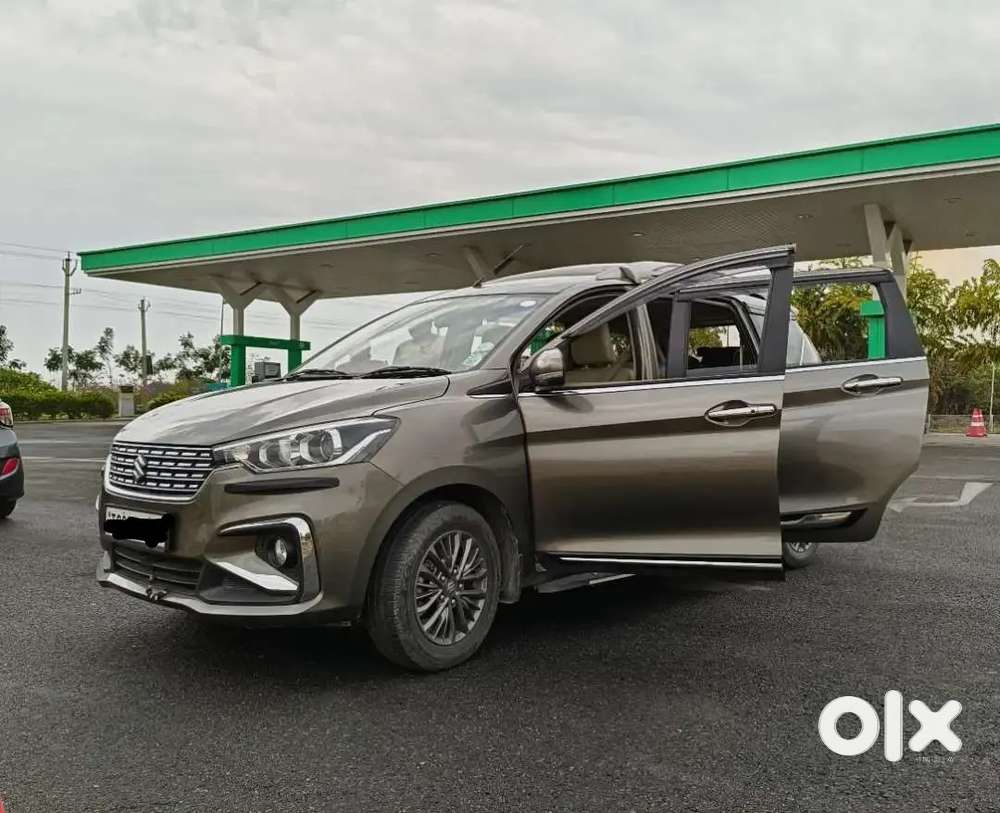 2021 Maruti Suzuki Ertiga Zxi Petrol  1st Owner  Accessories
