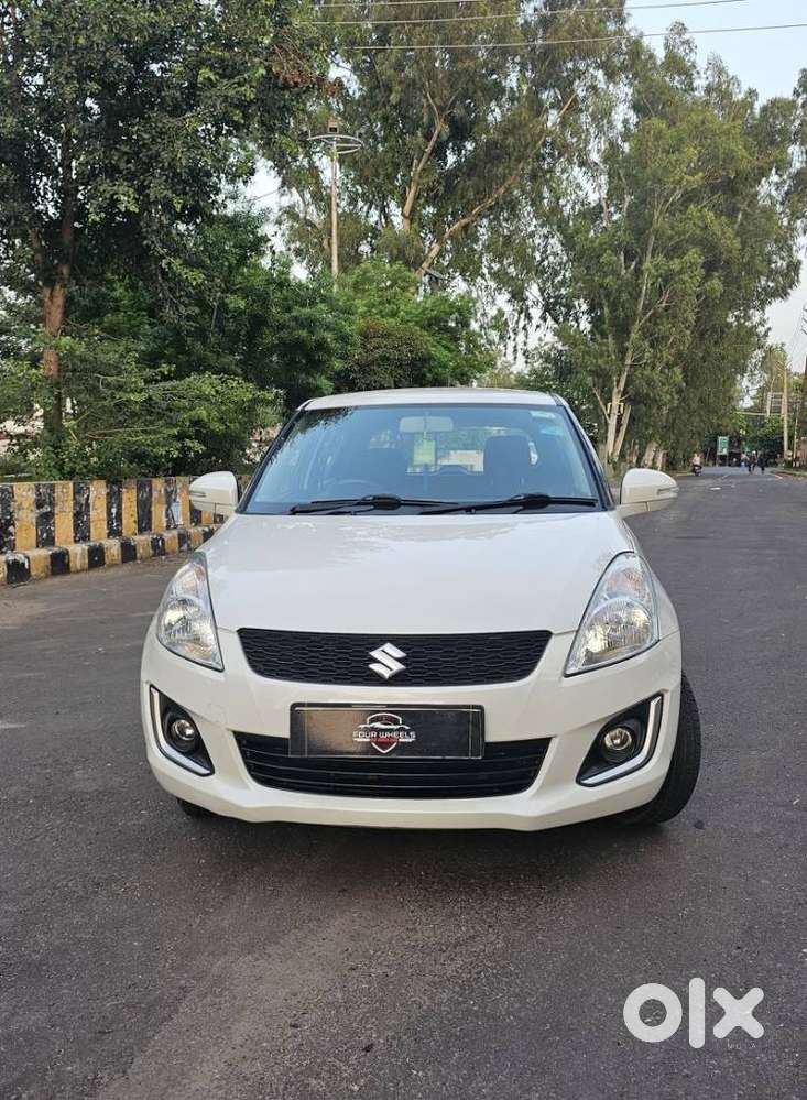 Maruti Suzuki Swift Vxi 1.2 Abs Bs-iv, 2017, Petrol