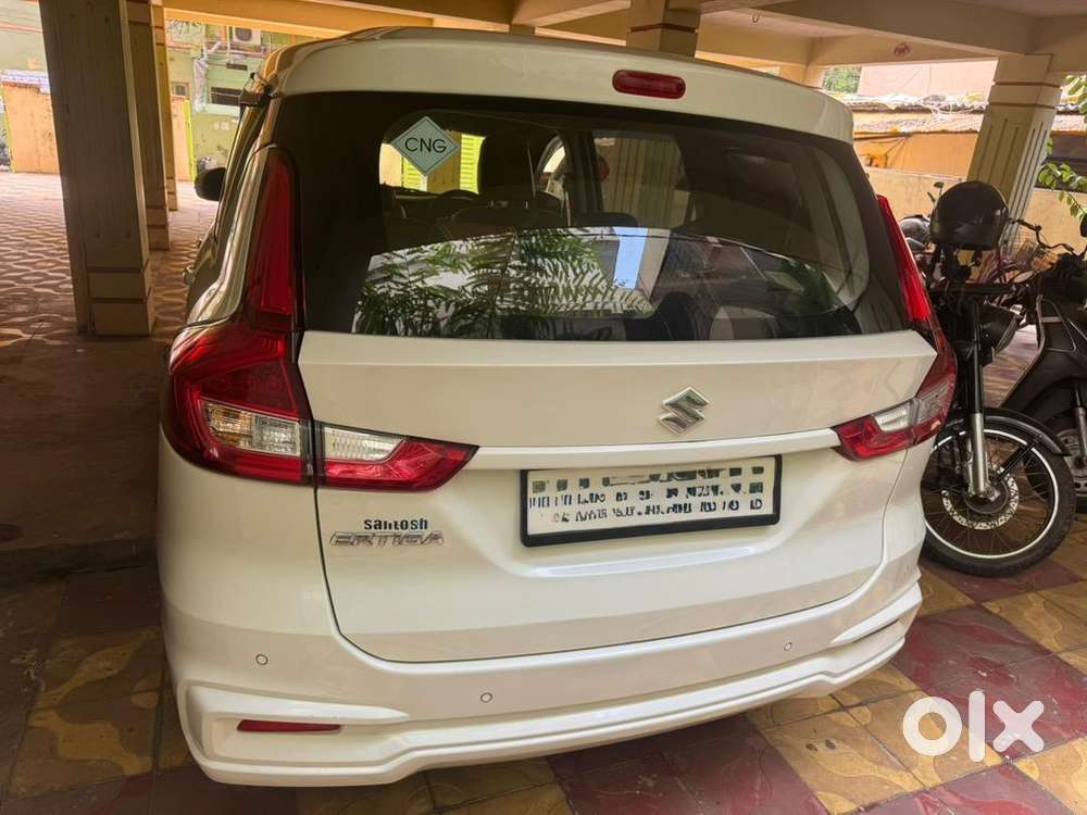Maruti Suzuki Ertiga 2022 Vxi Cng Varient