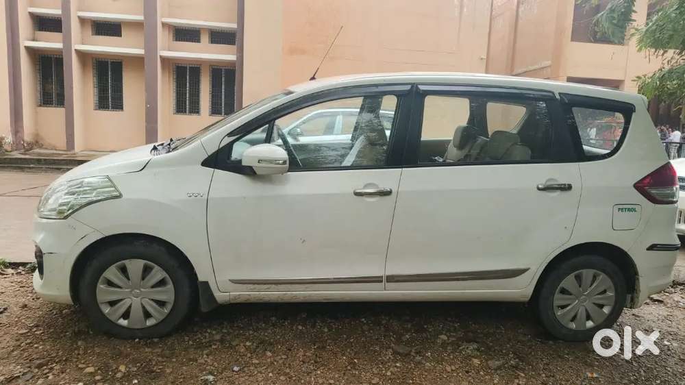 Maruti Suzuki Ertiga 2016 Petrol 85000 Km Driven