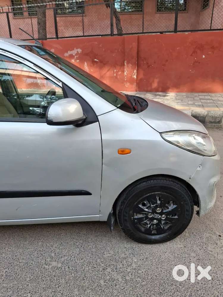 Hyundai I10 Magna 2012 Car