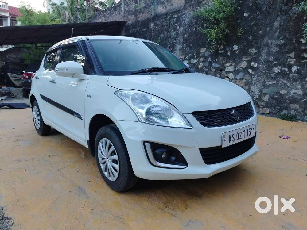 Maruti Suzuki Swift Vxi Abs Bsiv, 2017, Petrol