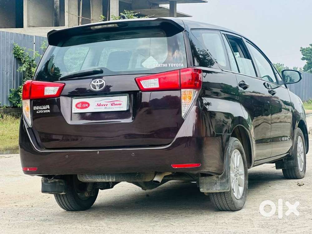 Toyota Innova Crysta 2.4 G Mt, 2017, Diesel