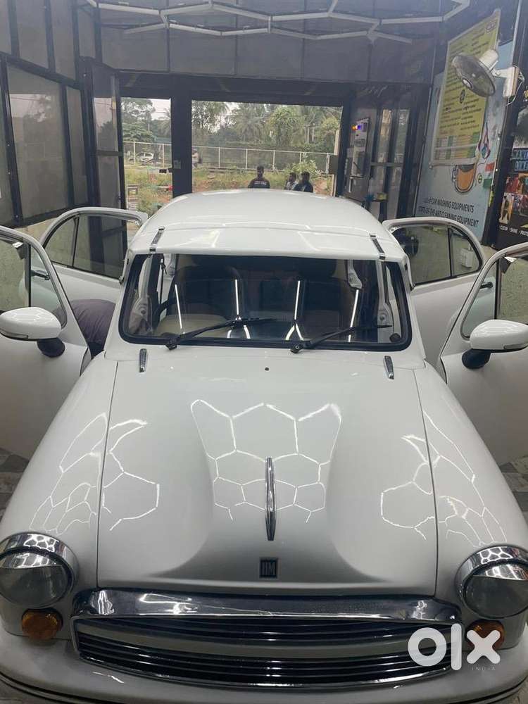 Ambassador Ambassador 2004 Diesel Well Maintained