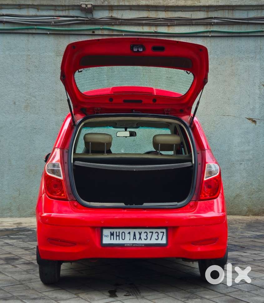 Hyundai I10 Asta Sunroof At, 2011, Petrol