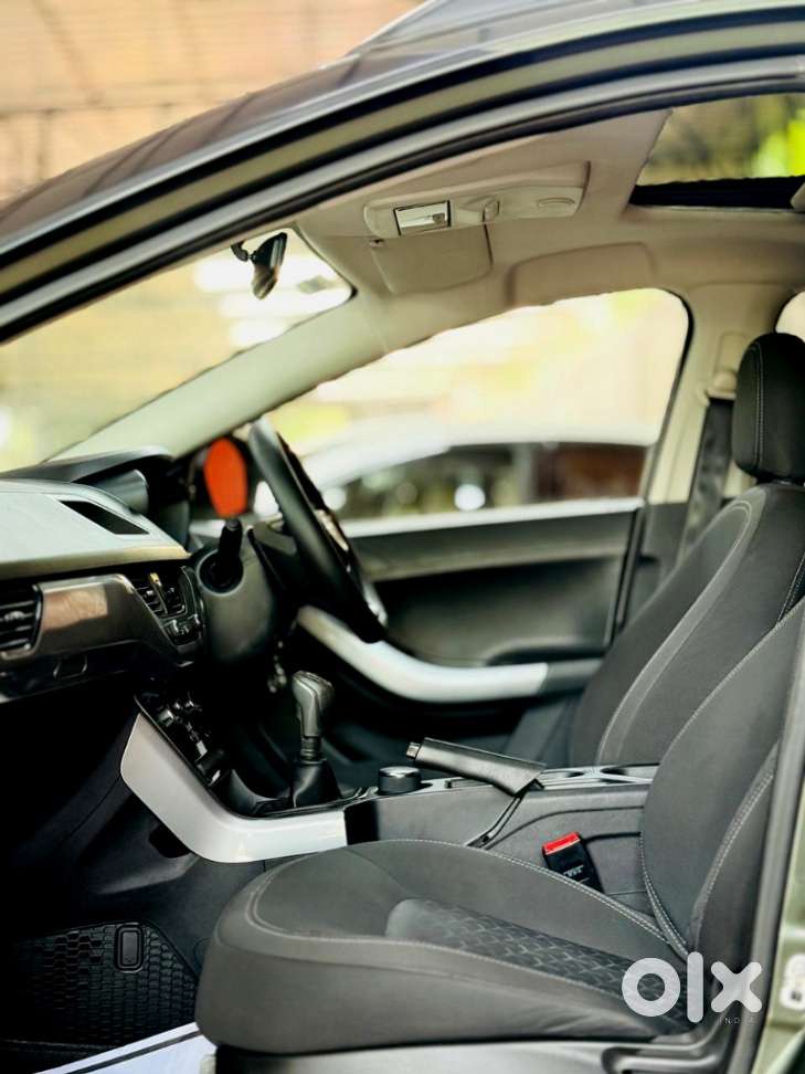 Tata Nexon 1.2 Revotron Xm (s), 2021, Petrol
