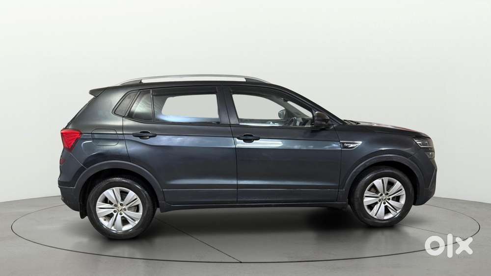 Skoda Kushaq 1.0 Tsi Ambition, 2022, Petrol