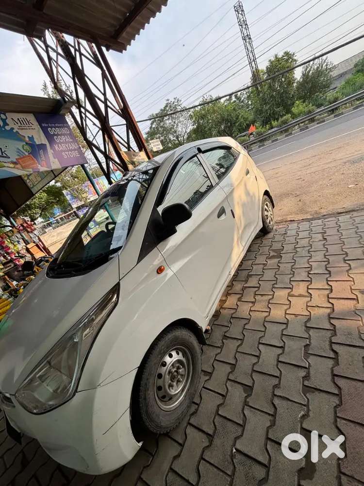 Hyundai Eon Magna 2015 Petrol