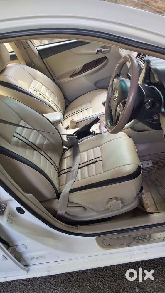 Toyota Corolla Altis 2012 Diesel Year