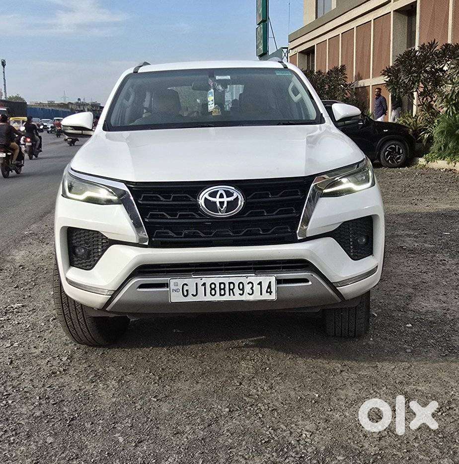 Toyota Fortuner 3.0 4x2 Automatic, 2022, Diesel