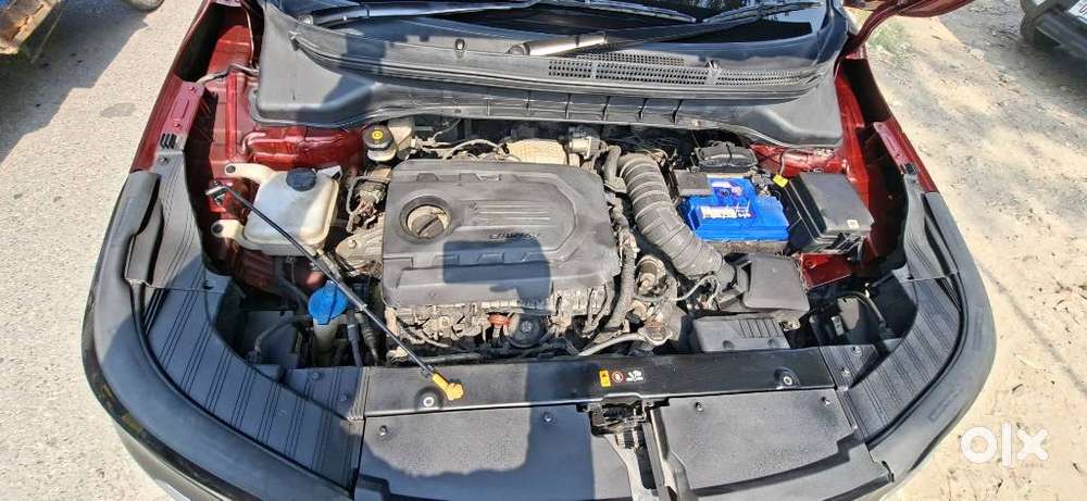 Kia Carens Luxury (o)1.5 Diesel At 7 Str, 2022, Diesel