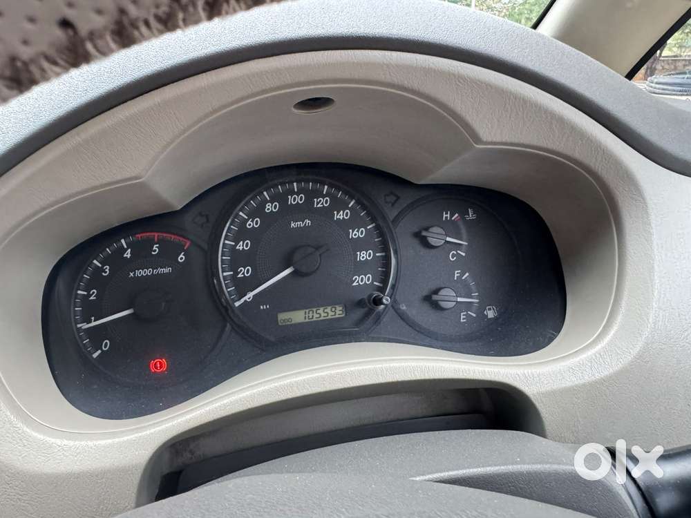 Toyota Innova 2.5 Gx (diesel) 8 Seater Bs Iv, 2013, Diesel
