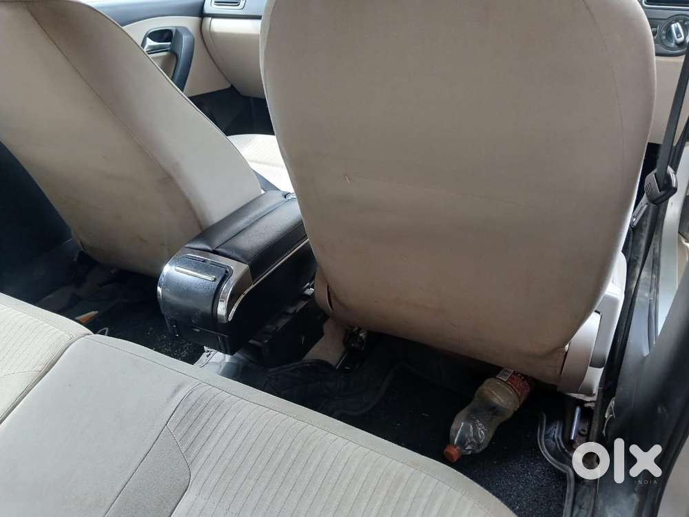 Volkswagen Polo Petrol Highline 1.2l, 2012, Petrol